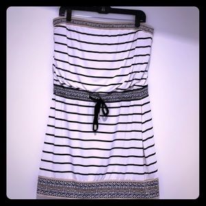 White House Black Market Strapless Summer Dress
